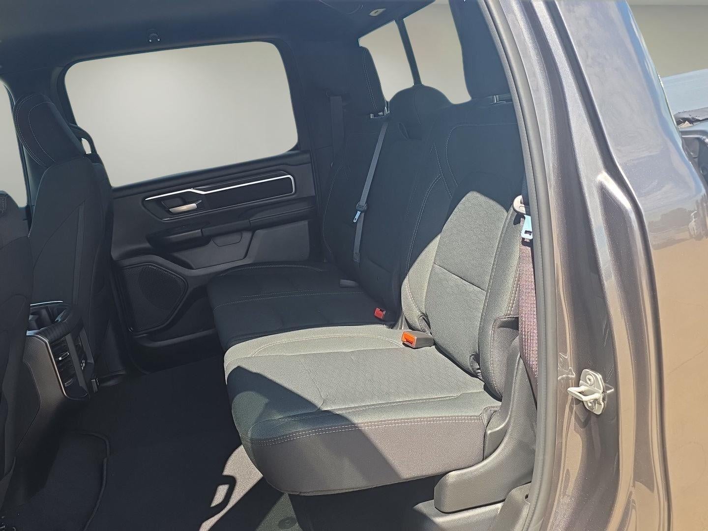 2025 RAM 1500 BIG HORN 4X4 CREW CAB 5'7