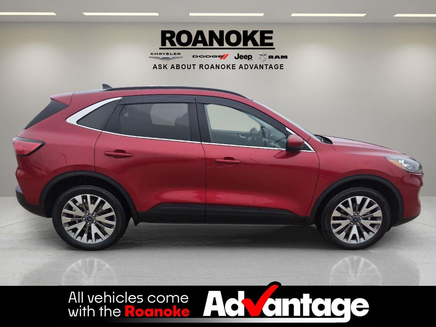 2022 Ford Escape Titanium