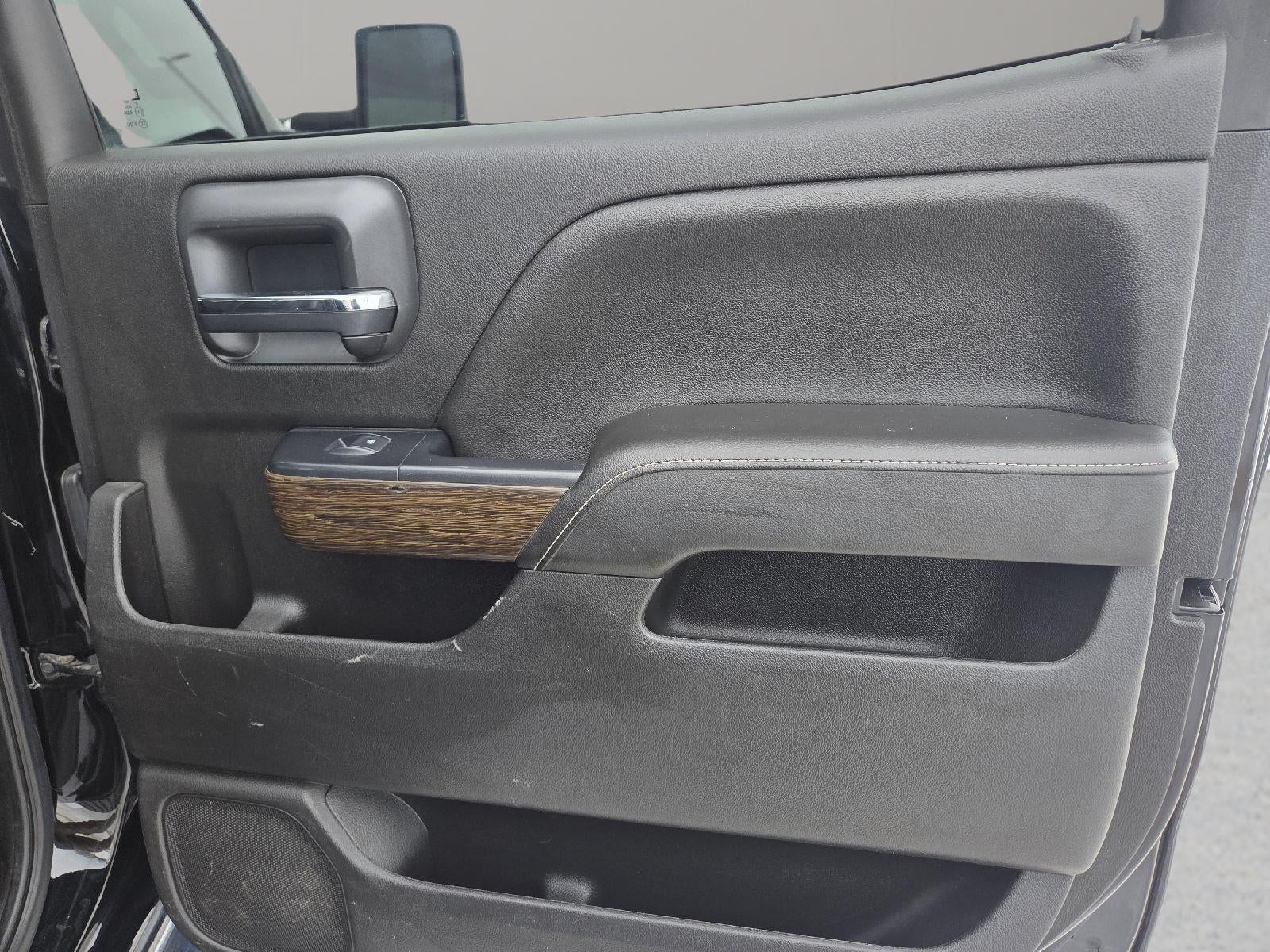 2017 GMC Sierra 2500HD Denali