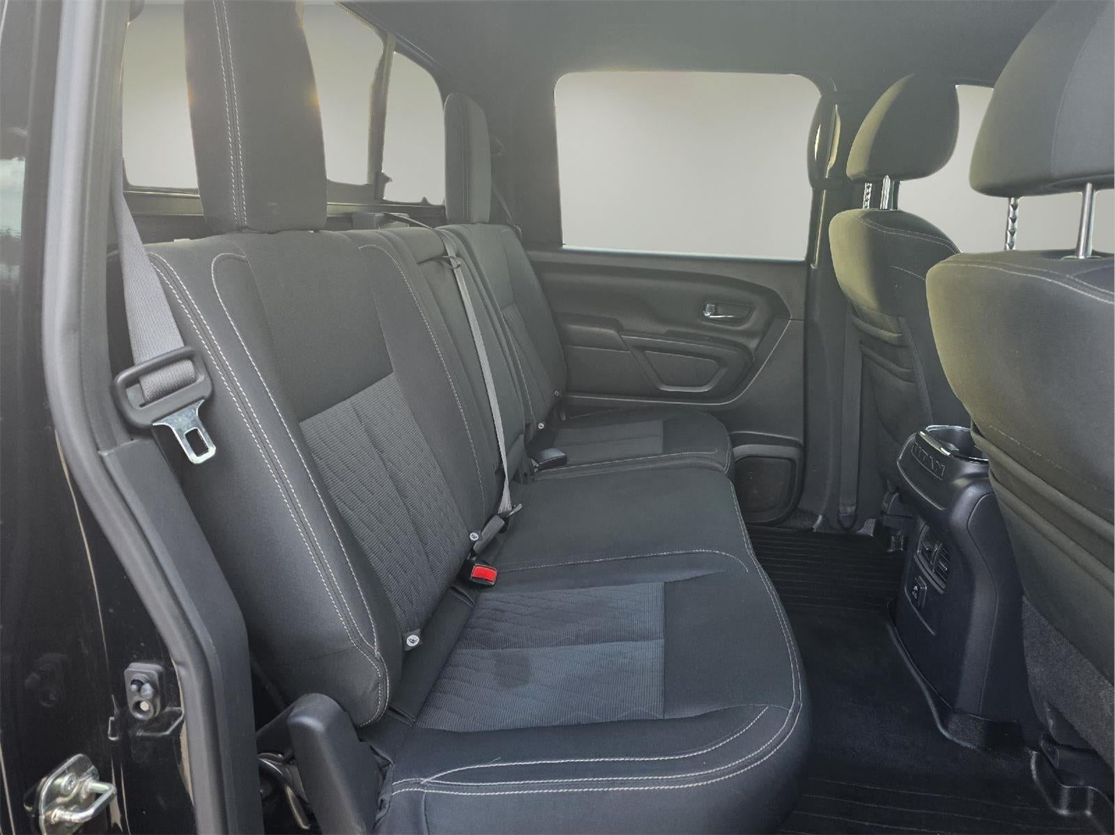 2018 Nissan Titan SV