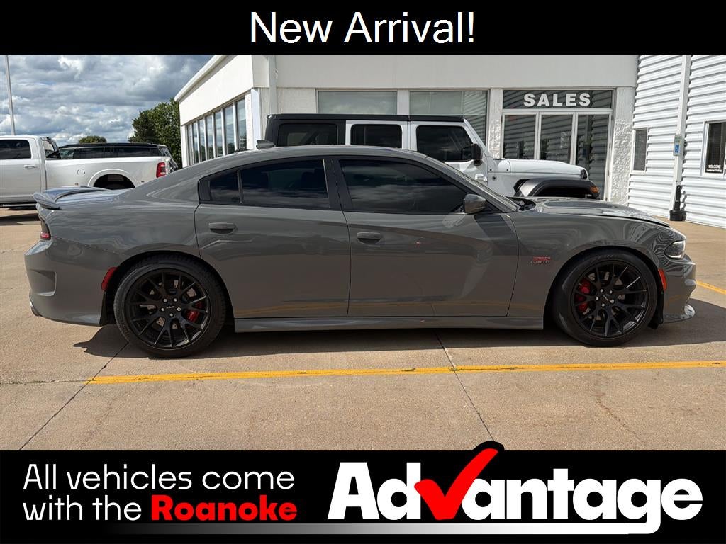 2017 Dodge CHARGER SEDAN