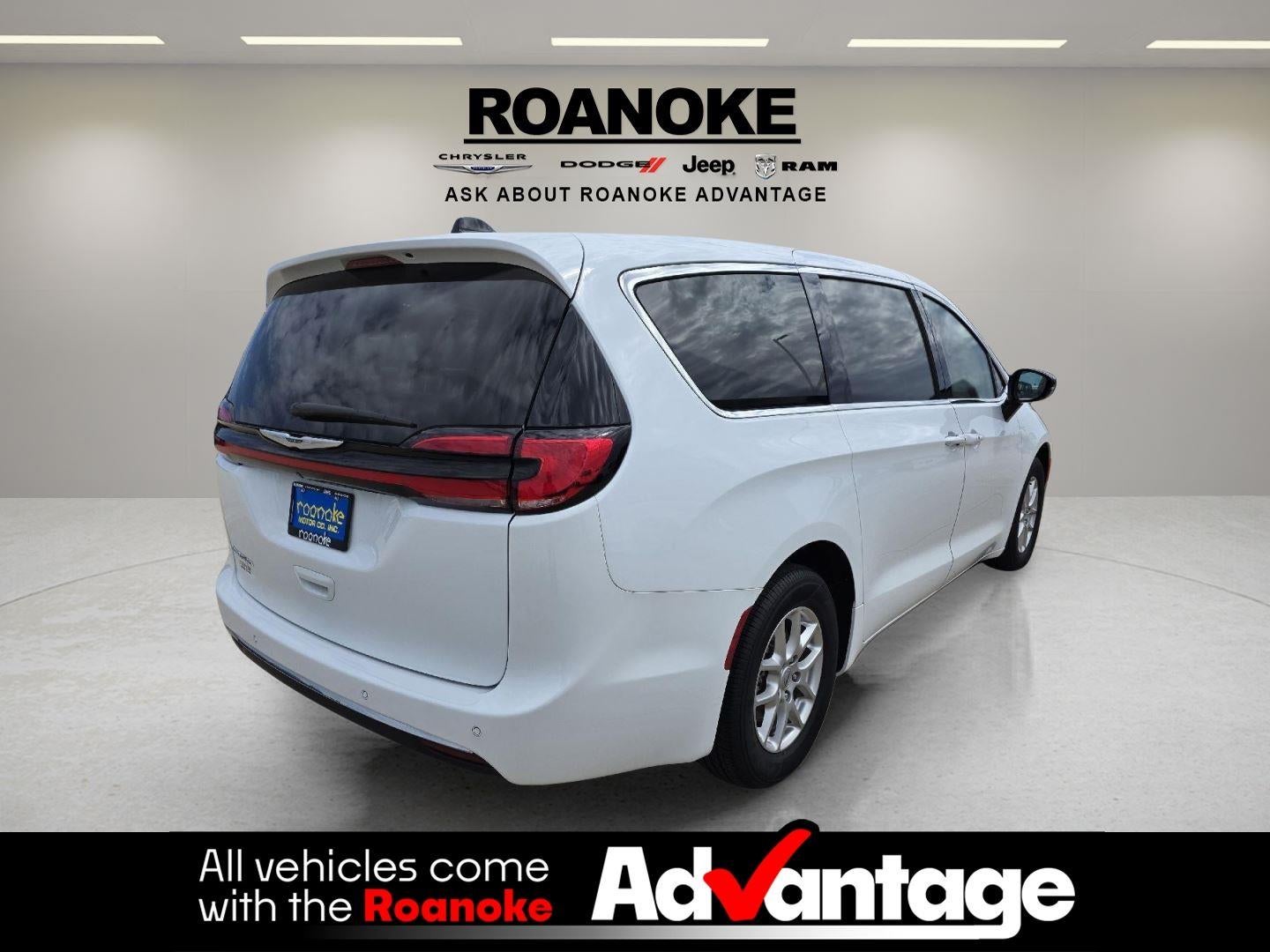 2024 Chrysler Pacifica Touring L