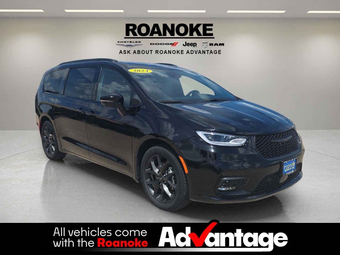 2024 Chrysler Pacifica Touring L