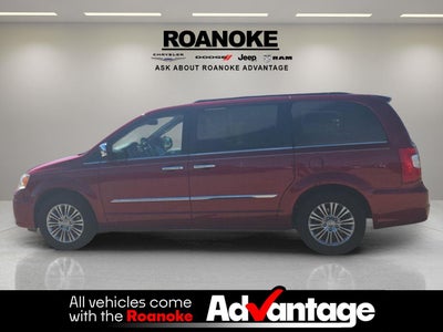2013 Chrysler Town & Country Touring-L