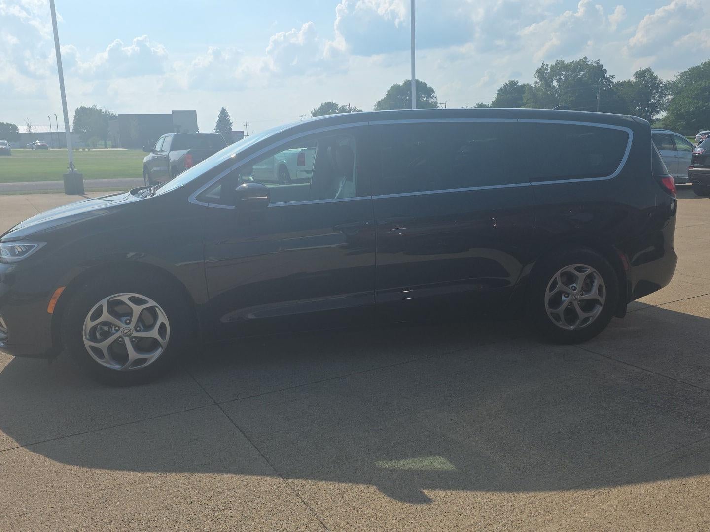 2024 Chrysler Pacifica Limited