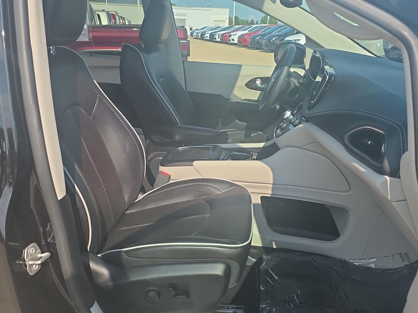2024 Chrysler Pacifica Limited
