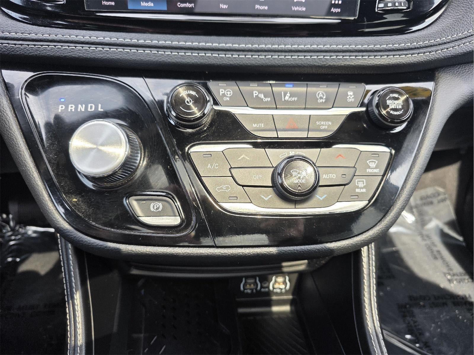 2025 Chrysler Pacifica Limited