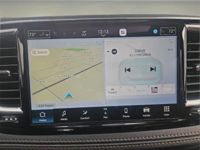 2025 Chrysler Pacifica Hybrid Pinnacle