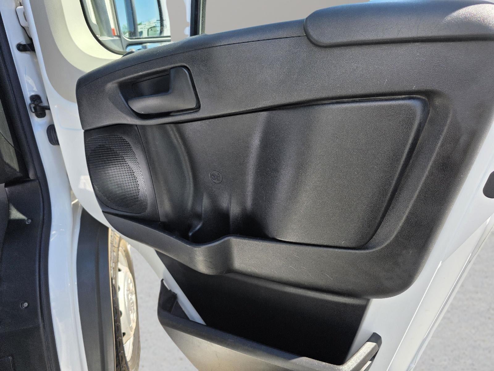 2017 RAM ProMaster Cutaway 3500 136 WB