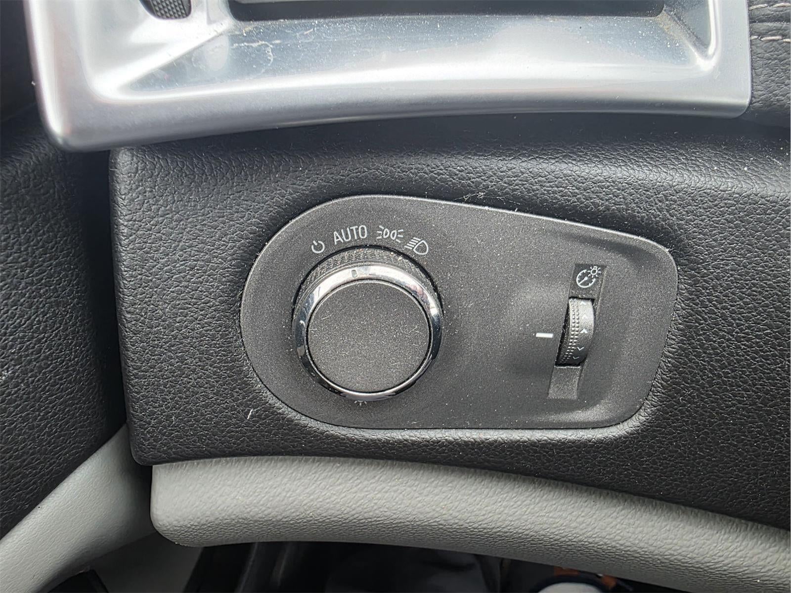 2011 Cadillac SRX Luxury Collection