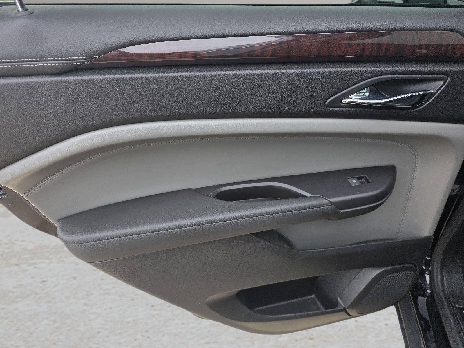 2011 Cadillac SRX Luxury Collection