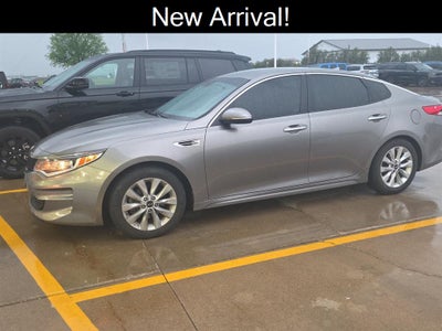 2017 Kia Optima LX
