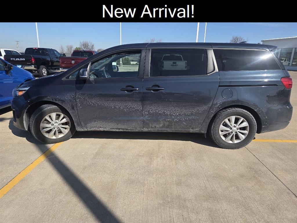 2017 Kia Sedona LX